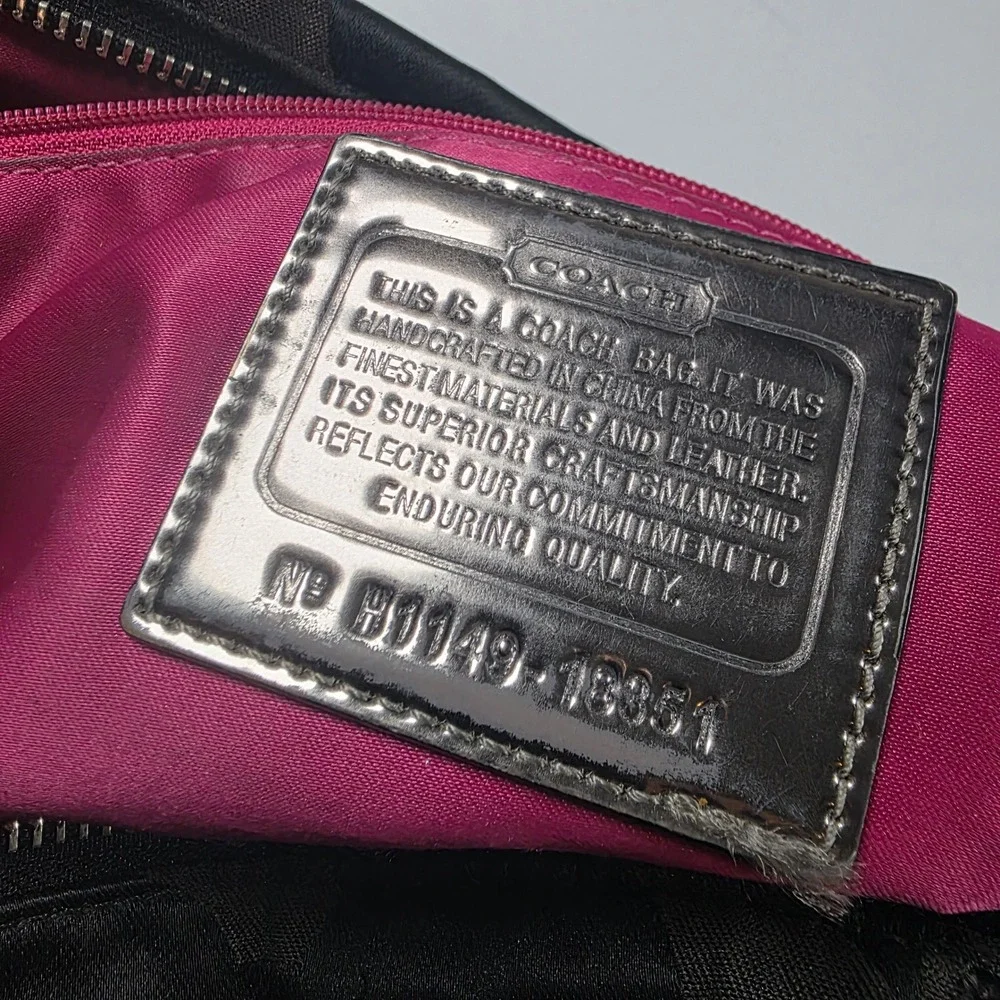 Coach Poppy Black Signature Sateen Glam Tote Bag Canvas Patent Leather 18351